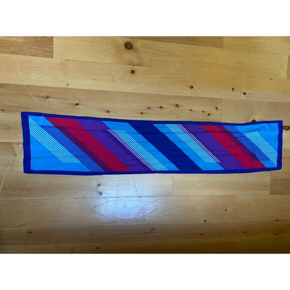 Vintage Scarf - Picture 3 of 3